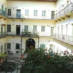 3Bdr-2Bath-3Ac Design Apt, Central, Secured Parking, Quiet
