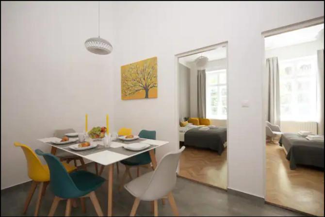 Appartement 3Bdr-2Bath-3Ac Design Apt, Central, Secured Parking, Quiet Boedapest